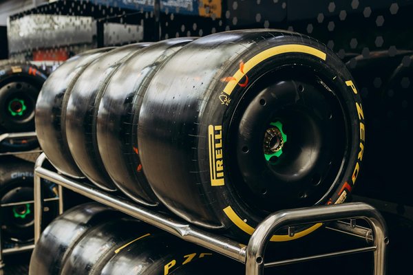 Découvrez les dernières évolutions et tendances du marché des véhicules électriques !